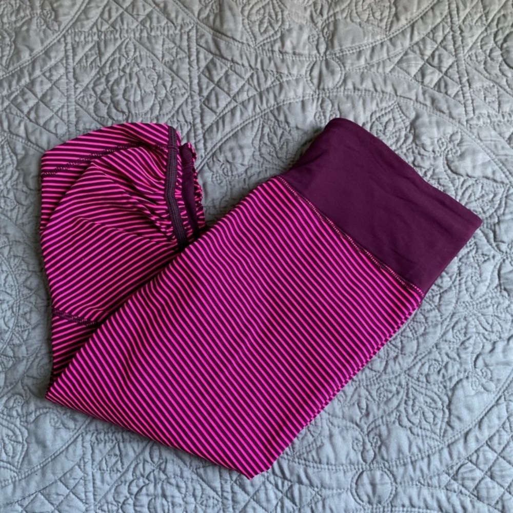 Lululemon  stripped crop leggings size 4  XS - Picture 2 of 8